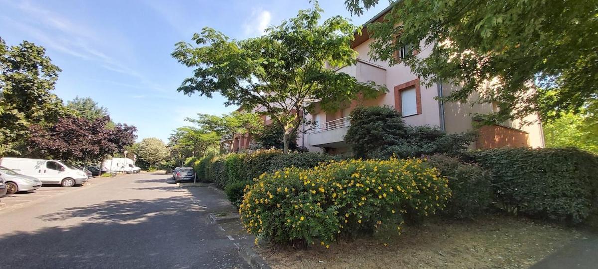 Apartamento Les Capitouls - avec piscine, parking&jardin privé ! Toulouse Exterior foto
