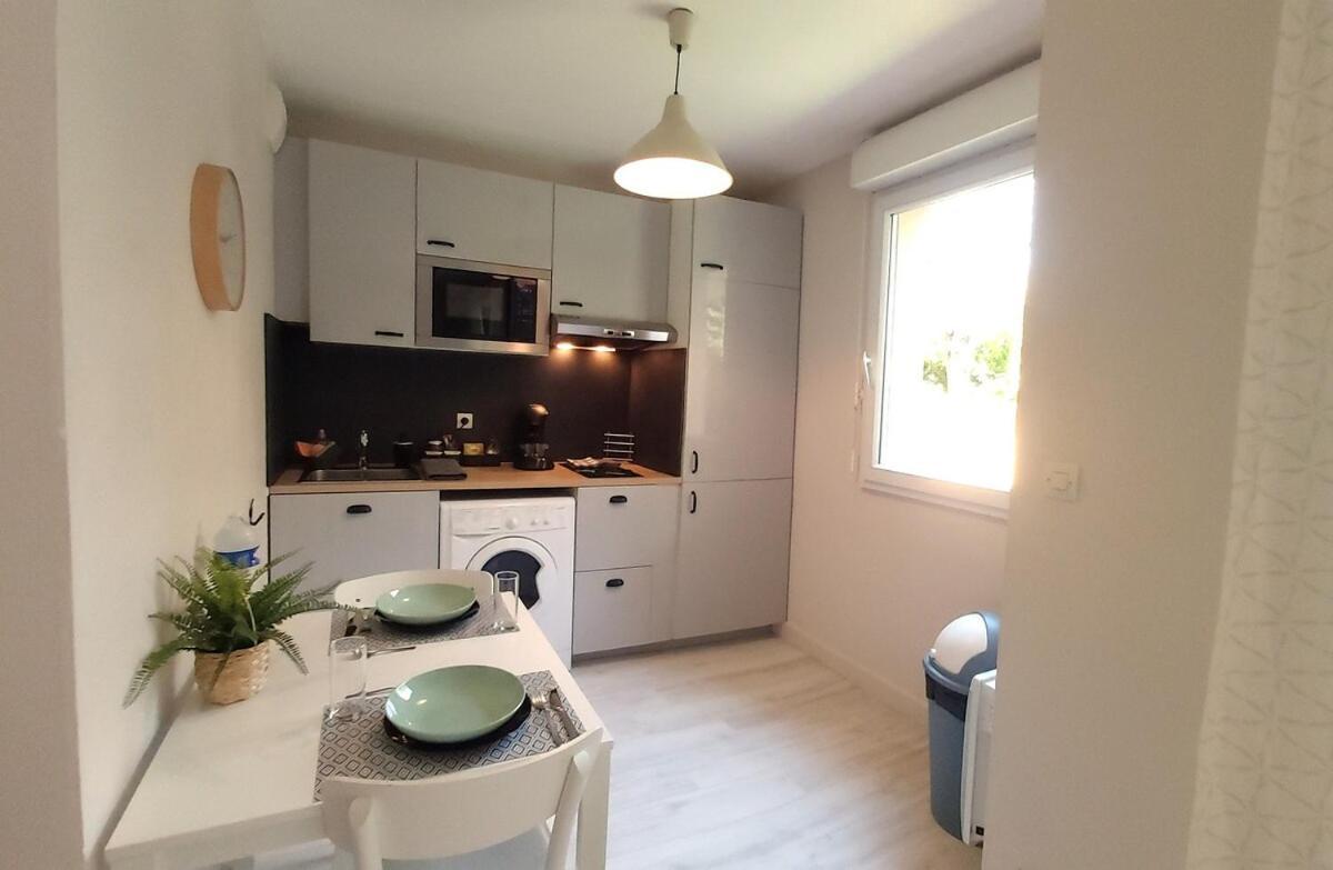 Apartamento Les Capitouls - avec piscine, parking&jardin privé ! Toulouse Exterior foto